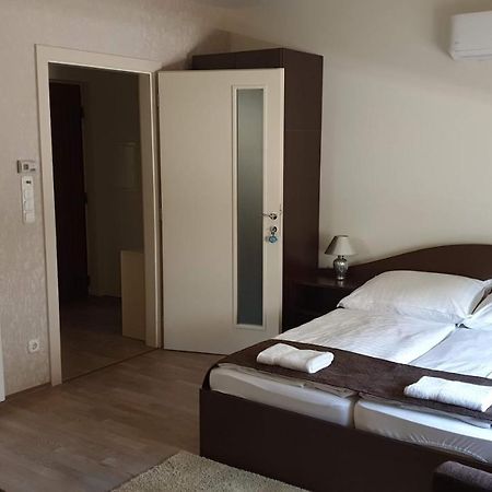 Keller Arany Apartmanok Hajduszoboszlo Luaran gambar